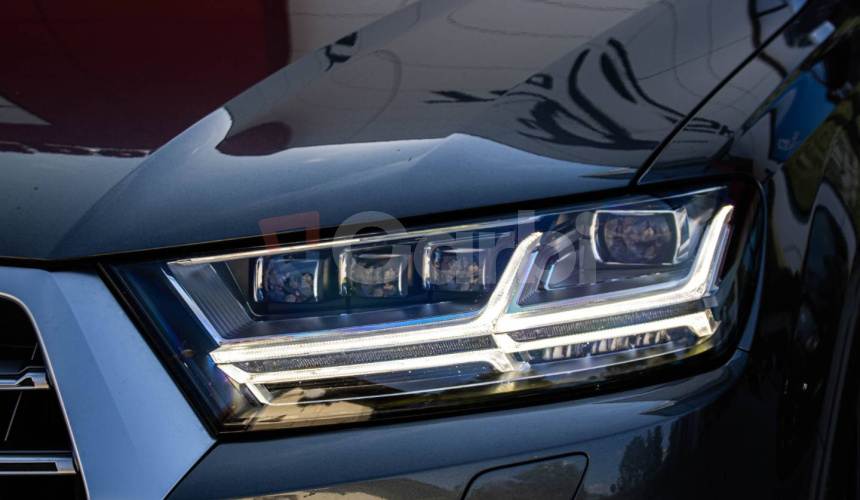 Audi SQ7 Matrix, Webasto, Head-UP, asistenti, 360° kamera, Nočné videnie, Nové 143 000€