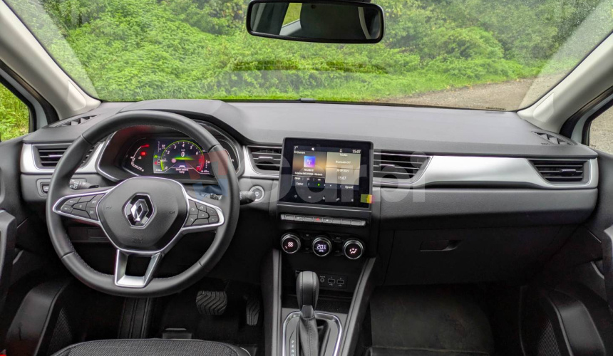 Renault Captur 1.3 TCe 140 mHEV Intens EDS