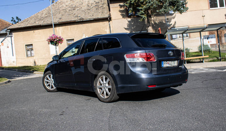 Toyota Avensis Combi