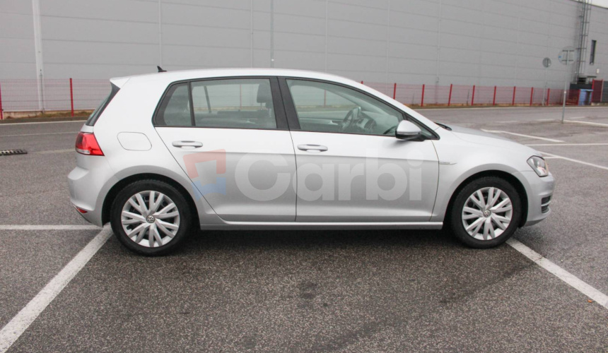 Volkswagen Golf 1.6 TDI BlueMotion 110k Comfortline