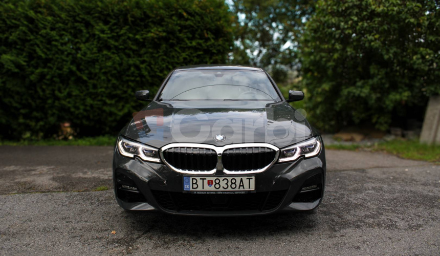 BMW Rad 3 330i xDrive A/T