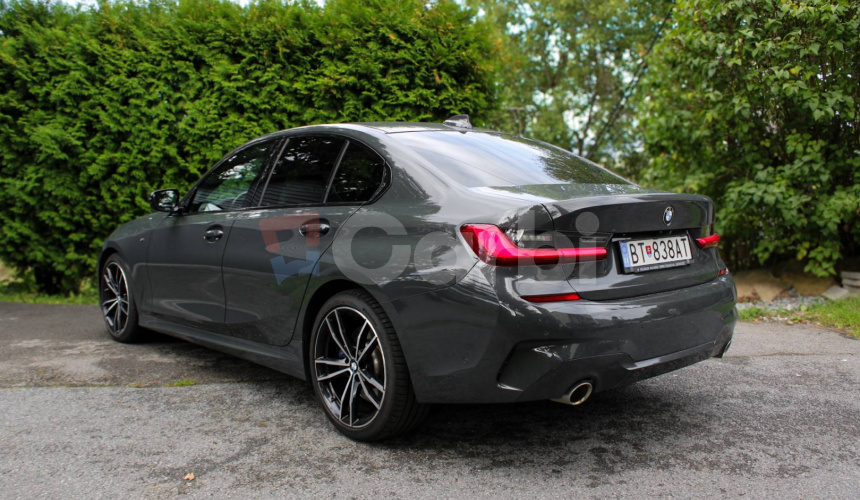 BMW Rad 3 330i xDrive A/T