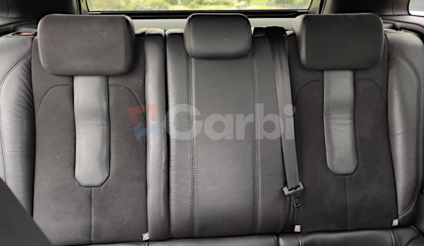 Land Rover Range Rover Evoque 2.2 SD4 PURE A/T