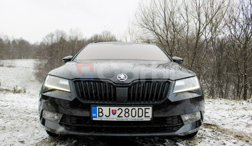 Škoda Superb Combi 140kW DSG Sportline