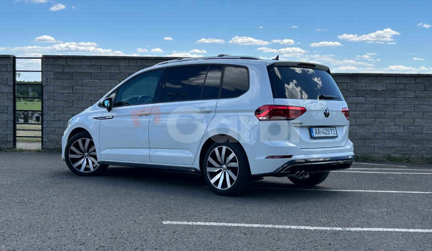 Volkswagen Touran R-Line 2.0 TDI