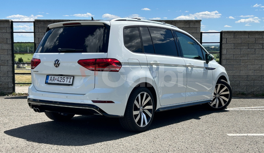 Volkswagen Touran R-Line 2.0 TDI