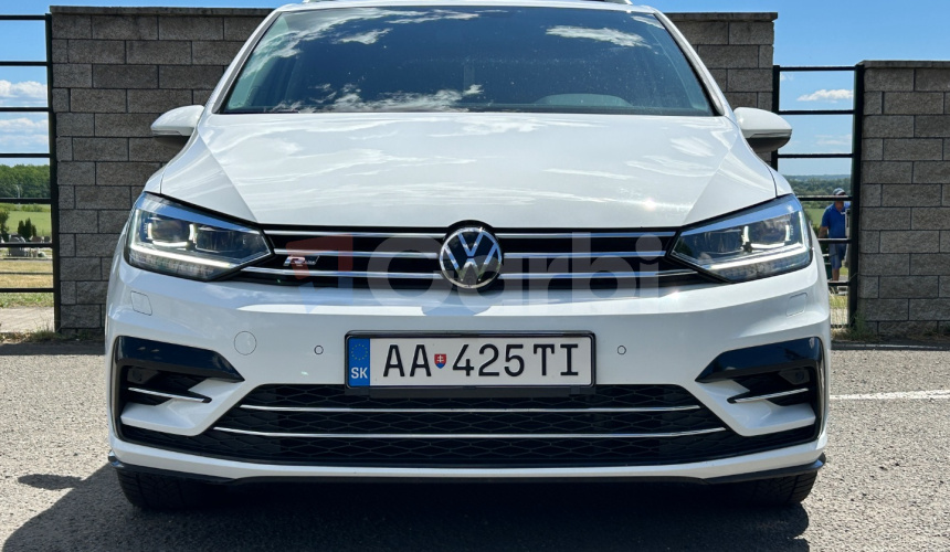Volkswagen Touran R-Line 2.0 TDI