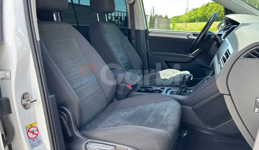 Volkswagen Touran R-Line 2.0 TDI