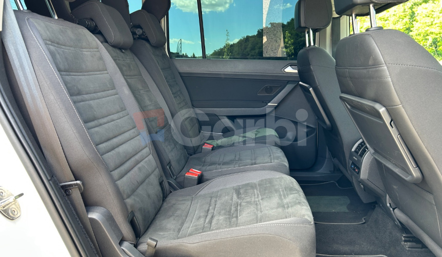 Volkswagen Touran R-Line 2.0 TDI