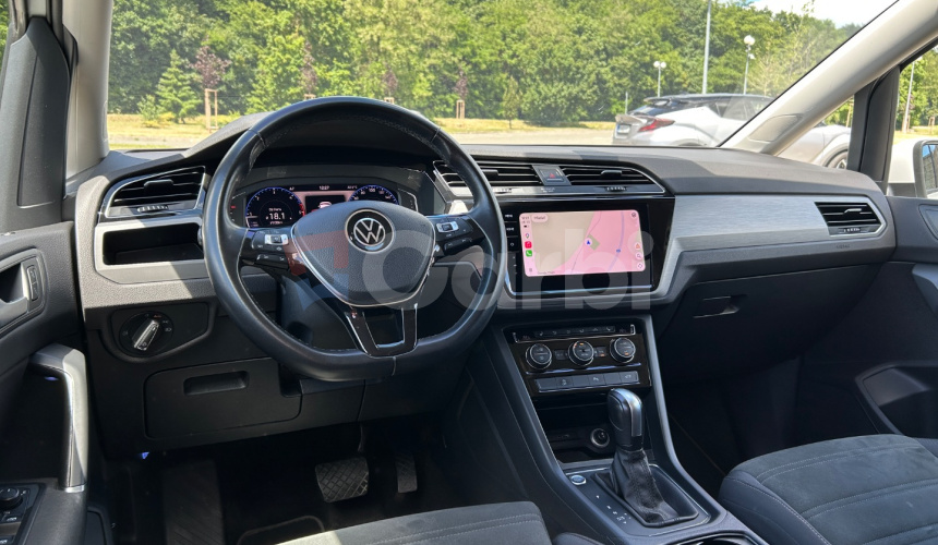 Volkswagen Touran R-Line 2.0 TDI
