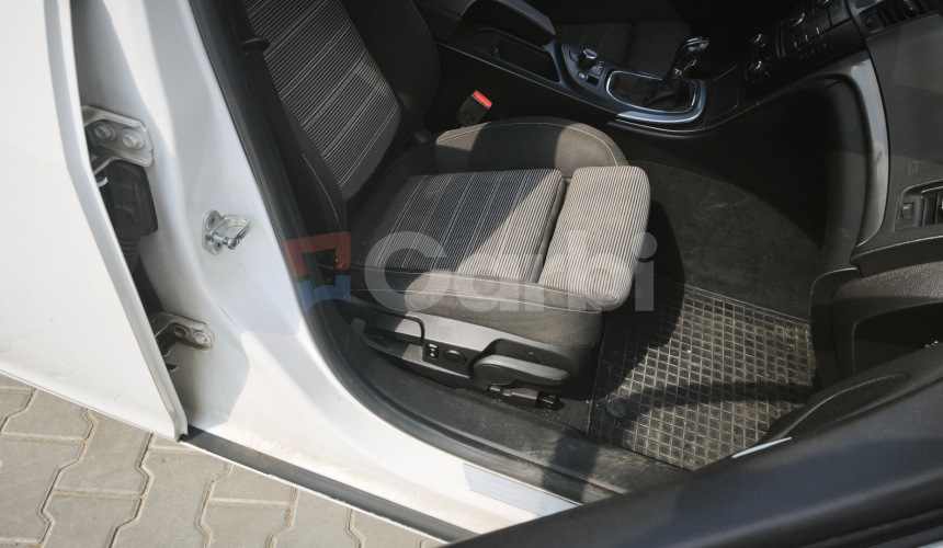 Opel Insignia SPORTS TOURER