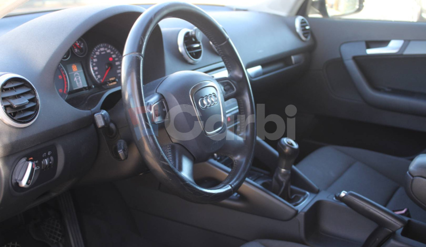 Audi A3 1.6 TDI 105k DPF Attraction