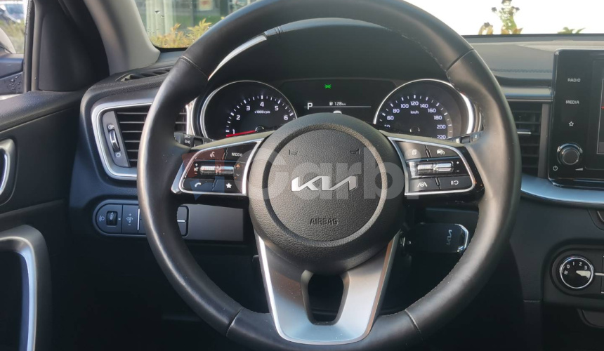 Kia XCeed 1,5 T-GDI 7 DCT SILVER