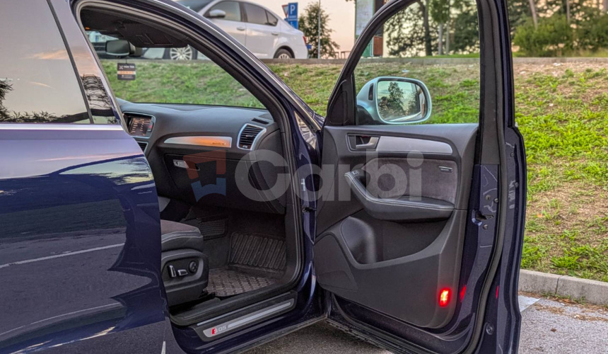 Audi SQ5 3.0 BiTDI Quattro 230kW A8