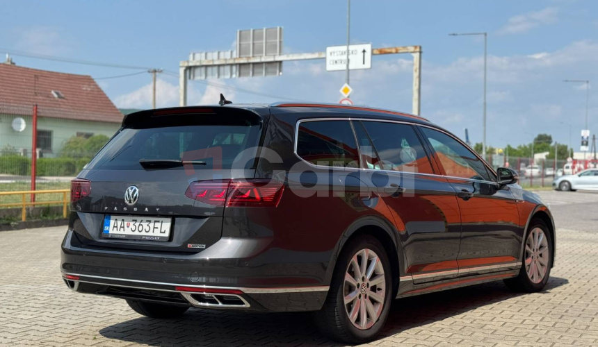 Volkswagen Passat Variant 2.0 TDI Business 4Motion DSG
