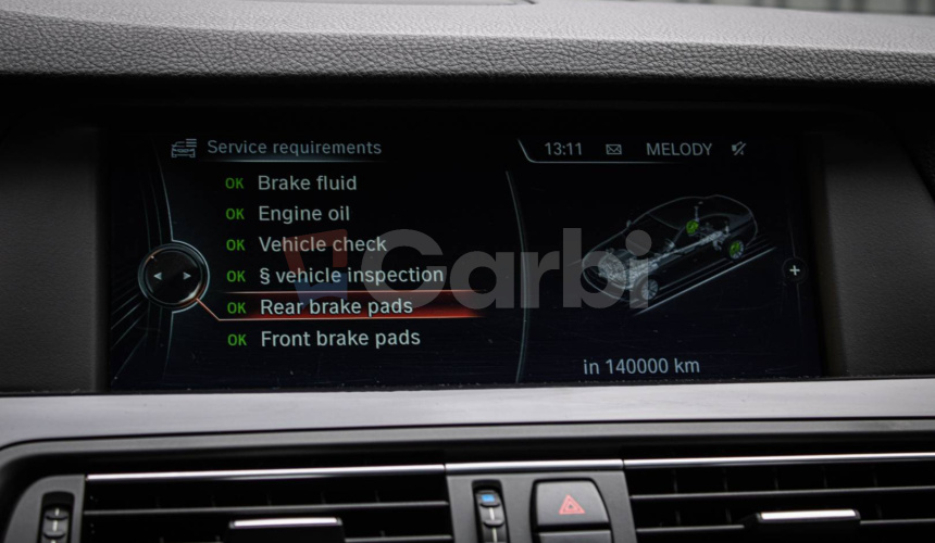 BMW Rad 5 530d xDrive Comfortné sedadlá, Soft-close, Šíber, Adaptívny tempomat, pekný stav