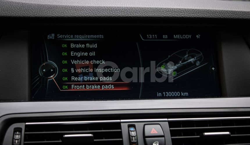 BMW Rad 5 530d xDrive Comfortné sedadlá, Soft-close, Šíber, Adaptívny tempomat, pekný stav