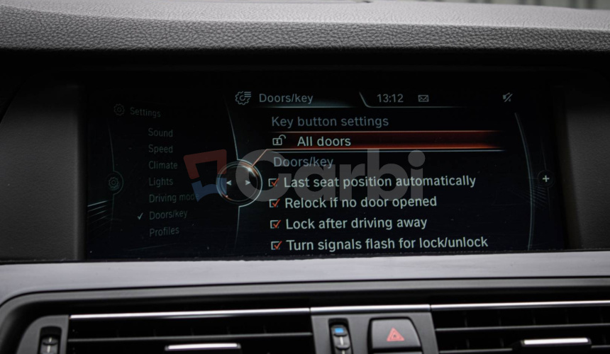 BMW Rad 5 530d xDrive Comfortné sedadlá, Soft-close, Šíber, Adaptívny tempomat, pekný stav