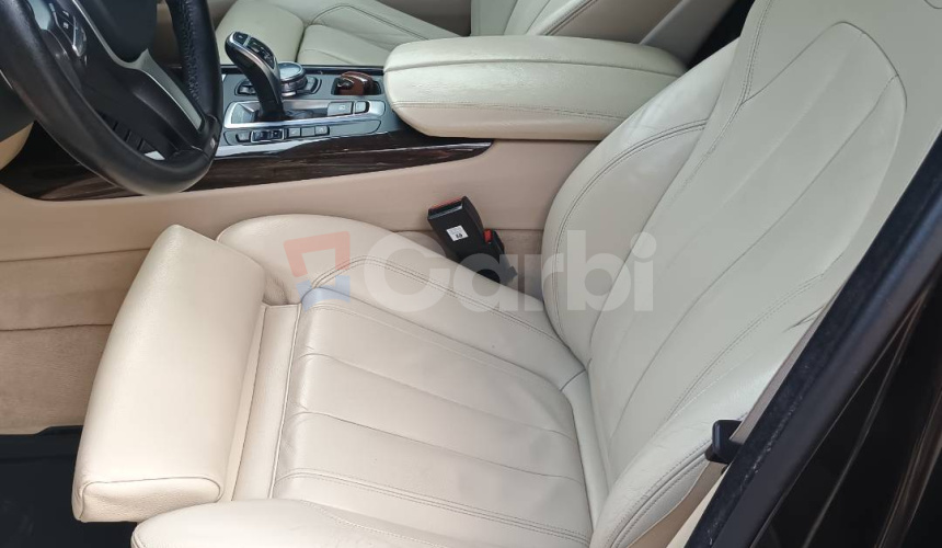 BMW X5 xDrive30d A/T