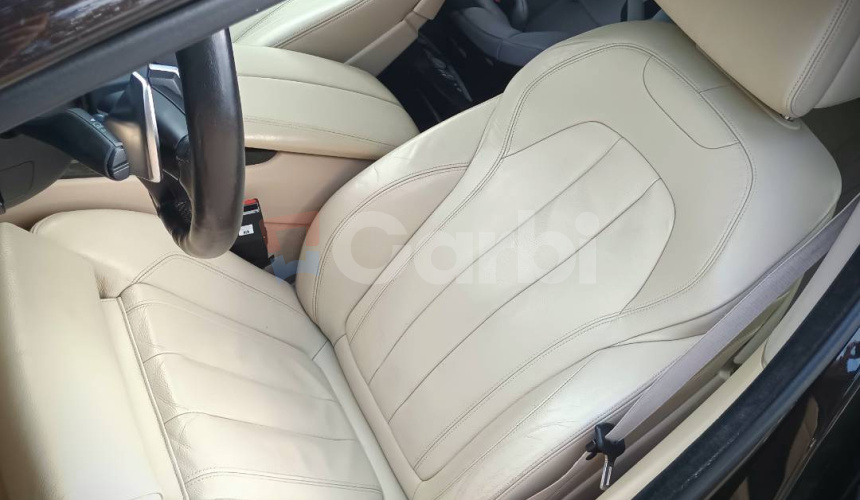 BMW X5 xDrive30d A/T