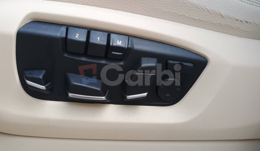 BMW X5 xDrive30d A/T