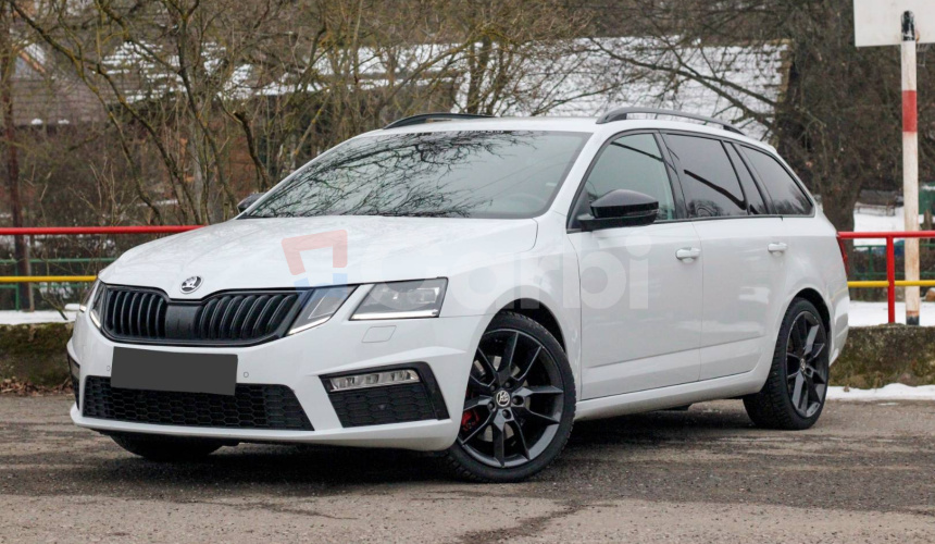 Škoda Octavia Combi 2.0 TDI DPF RS 4x4 DSG