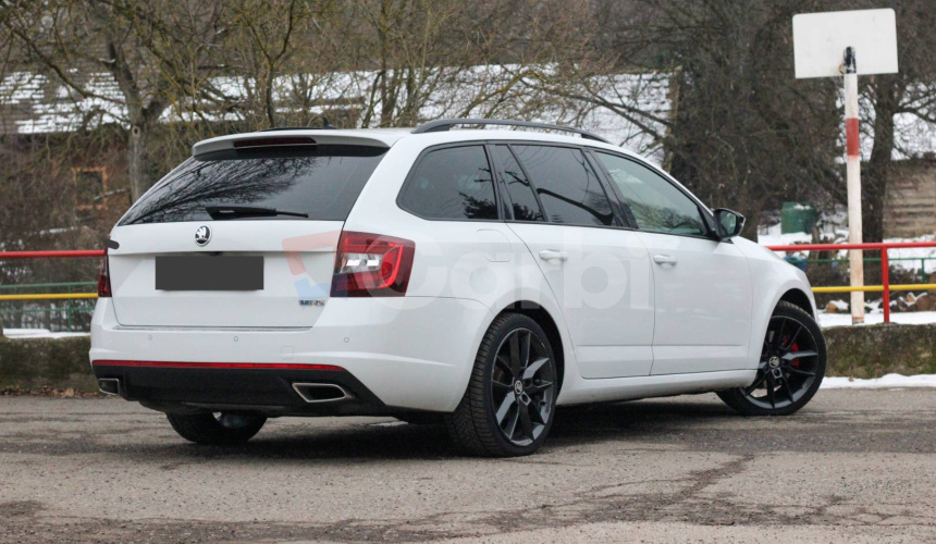 Škoda Octavia Combi 2.0 TDI DPF RS 4x4 DSG