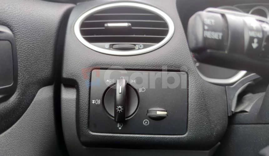 Ford Focus 2.5 20V Duratec ST