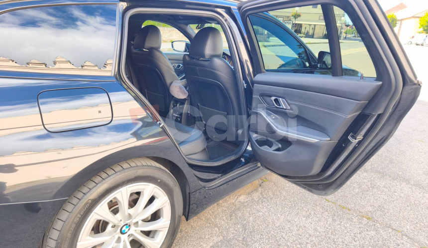 BMW Rad 3 Touring G21 318d