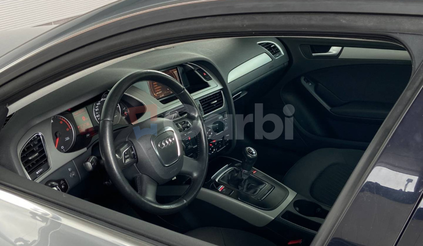 Audi A4 Avant 2.0 TDI 120k