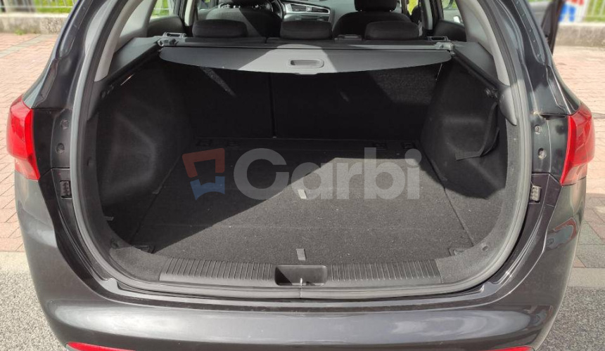 Kia Ceed SW 1.4 CVVT, MPI benzín, 6MT