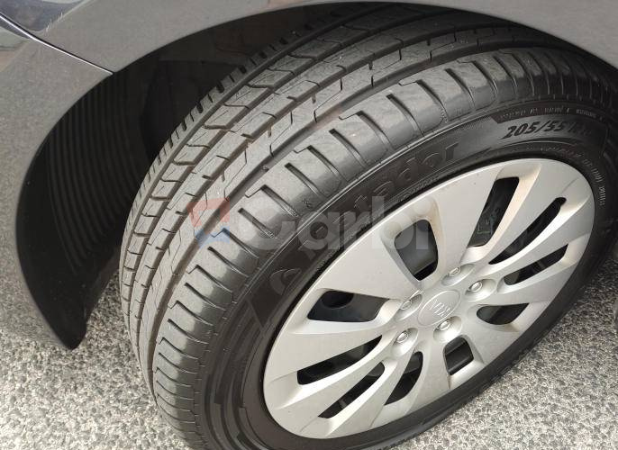 Kia Ceed SW 1.4 CVVT, MPI benzín, 6MT
