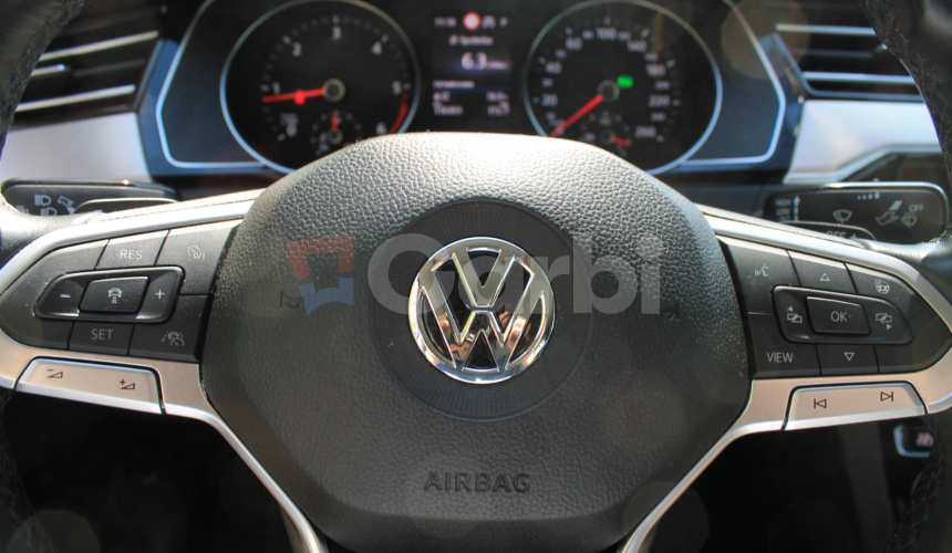 Volkswagen Passat 2.0 TDI Elegance DSG
