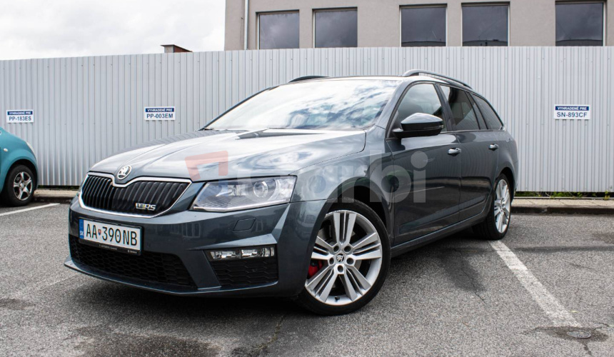 Škoda Octavia Combi 2.0 TDI DPF RS
