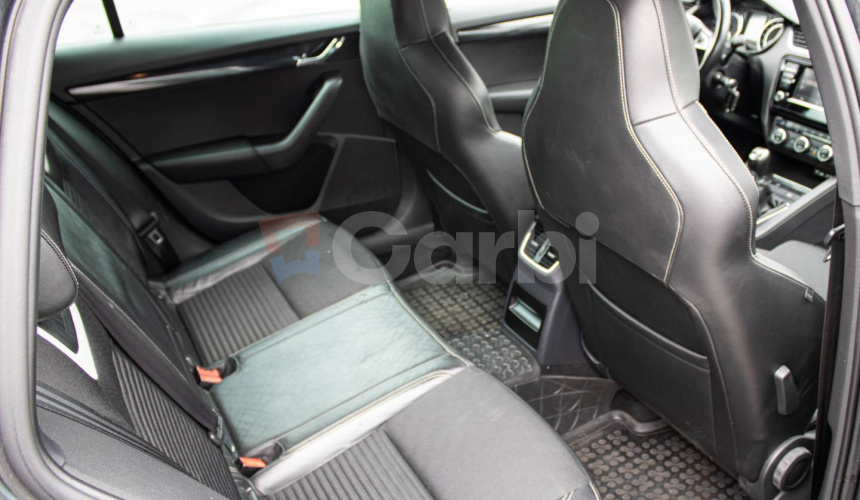 Škoda Octavia Combi 2.0 TDI DPF RS