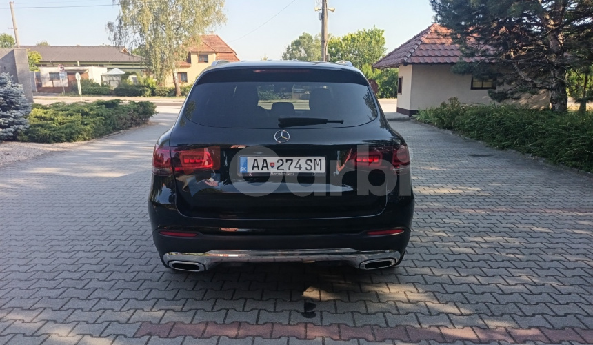 Mercedes Benz GLC 220 d 4MATIC