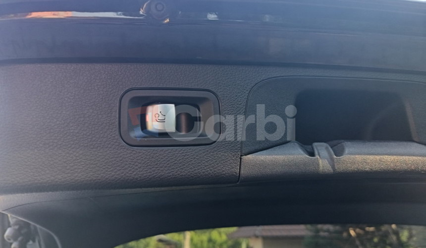 Mercedes Benz GLC 220 d 4MATIC