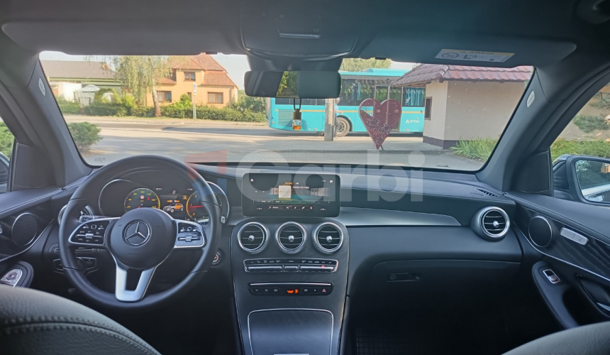Mercedes Benz GLC 220 d 4MATIC