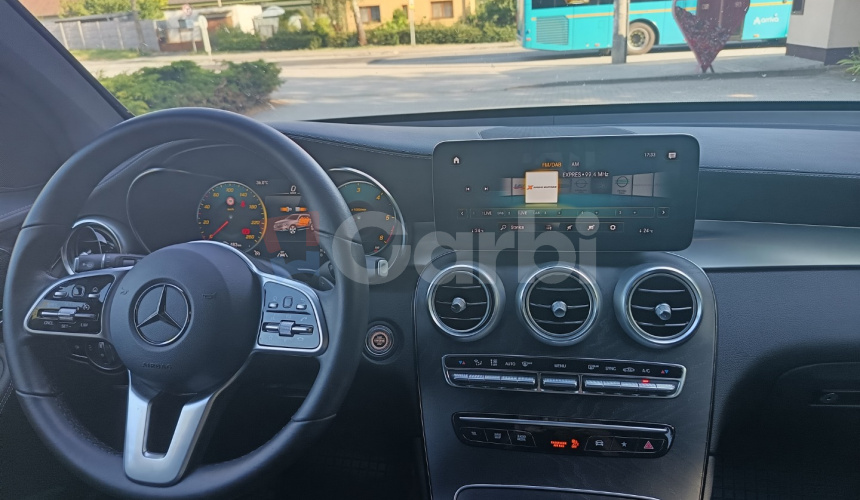 Mercedes Benz GLC 220 d 4MATIC