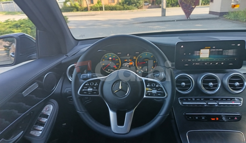 Mercedes Benz GLC 220 d 4MATIC