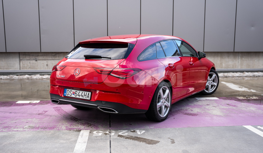 Mercedes-Benz CLA180 Shooting Brake