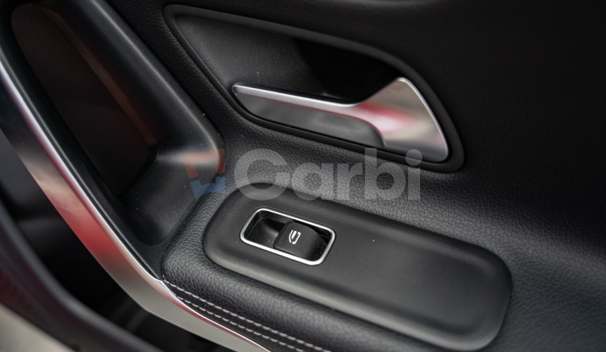 Mercedes-Benz CLA180 Shooting Brake