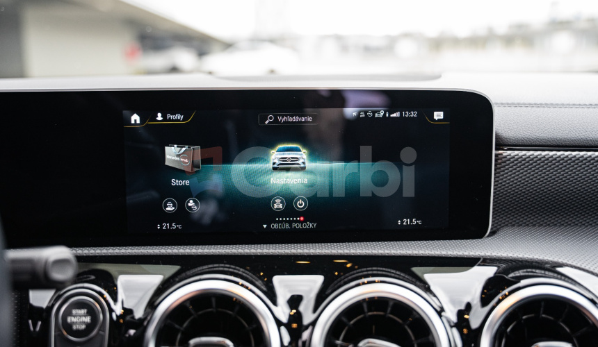 Mercedes-Benz CLA180 Shooting Brake