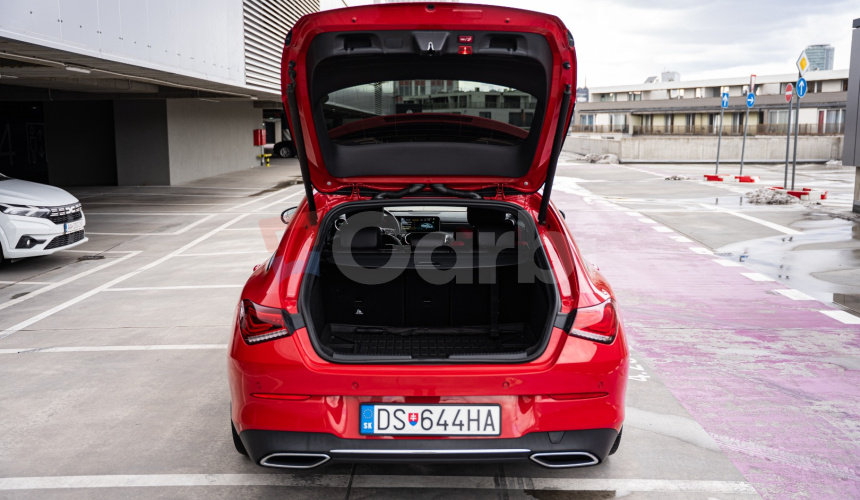 Mercedes-Benz CLA180 Shooting Brake