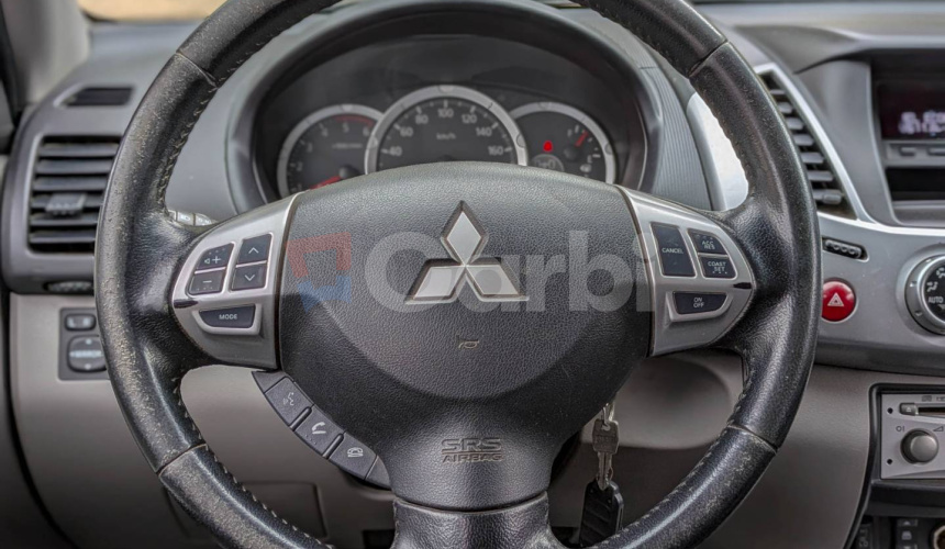 Mitsubishi L 200 L200 2.5 DI-D Double Cab Intense+