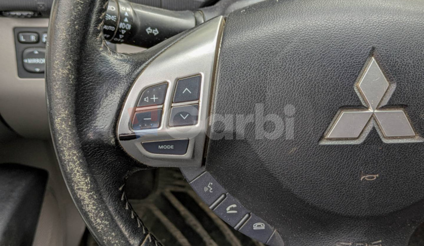 Mitsubishi L 200 L200 2.5 DI-D Double Cab Intense+