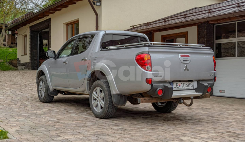 Mitsubishi L 200 L200 2.5 DI-D Double Cab Intense+