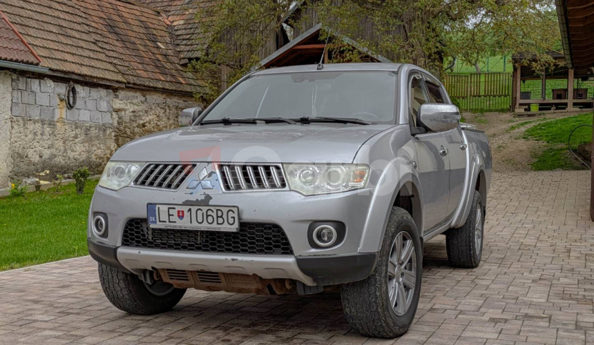 Mitsubishi L 200 L200 2.5 DI-D Double Cab Intense+