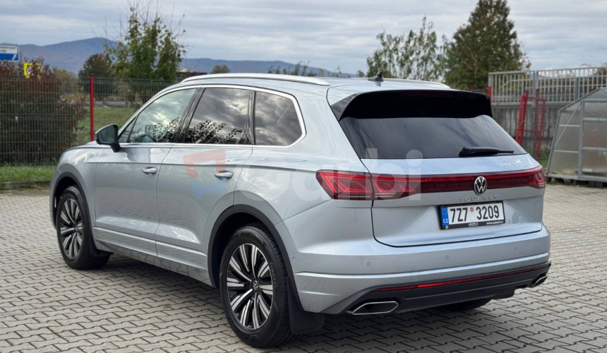 Volkswagen Touareg 3.0 V6 TDI 286k Elegance 4Motion Tiptronic