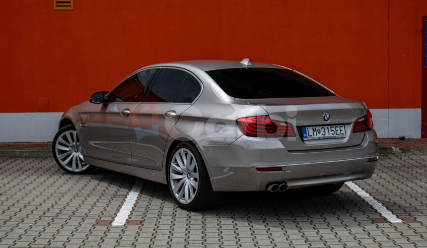 BMW 520d xDrive, HUD, Harman/Kardon